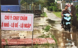 Bị mời làm việc vì đặt biển cảnh báo "chạy chậm, lộ nhỏ..."