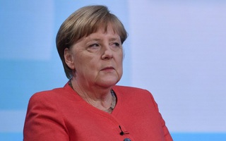 Tỉ lệ ủng hộ tăng cao, Thủ tướng Merkel vẫn lắc đầu với tái tranh cử