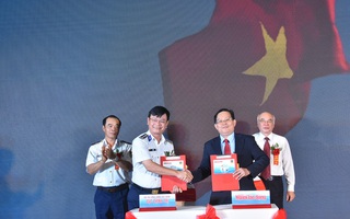 Báo Người Lao Động ký kết Quy chế phối hợp với Bộ Tư lệnh Cảnh sát Biển