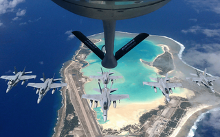 Mỹ mở rộng căn cứ quân sự ở đảo trên Thái Bình Dương để chuẩn bị các cuộc không chiến