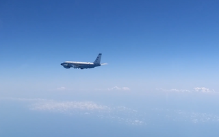 Nga chặn 2 máy bay Mỹ trên biển Đen
