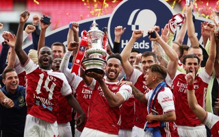 Người hùng Aubameyang rực sáng, Arsenal lên ngôi vô địch FA Cup