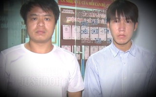 Phát hiện 2 người Trung Quốc làm chuyện "mờ ám" trong khách sạn