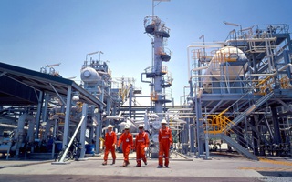 Hơn 1.000 vị trí việc làm trong lĩnh vực lọc dầu, nhiệt điện