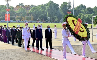 Lãnh đạo Đảng, Nhà nước vào Lăng viếng Chủ tịch Hồ Chí Minh