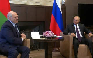 Nga cho Belarus vay 1,5 tỉ USD, ra yêu cầu "không để bên ngoài can thiệp"