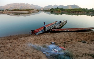 Mỹ: Trung Quốc “thao túng” dòng chảy sông Mekong