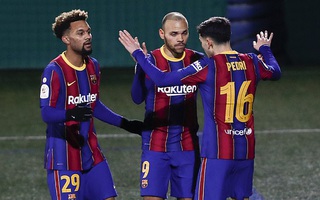 Vắng Messi, Barcelona chật vật vượt ải "tí hon" Cornella ở Cúp Nhà vua