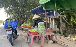 Cuộc thi "Làm báo cùng Báo Người Lao Động": Tìm đâu mùi Tết trên từng chuyến xe?