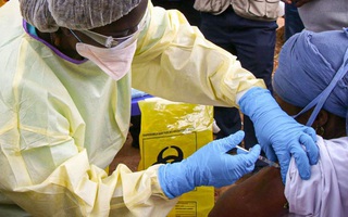 "Bóng ma" Ebola trở lại