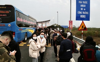 Quảng Ninh cho phép xe khách hoạt động trở lại từ 12 giờ ngày 6-2