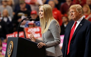 Ivanka - người đứng sau quyết định ân xá phút chót của ông Trump?