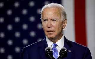 Tổng thống Biden tung đòn mới lên Huawei