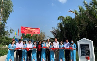 Quỹ Đinh Thiện Lý trao tặng 2 cây cầu ở Kiên Giang