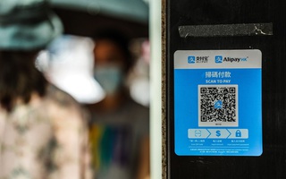 Đằng sau cơn sốt ví điện tử ở Trung Quốc