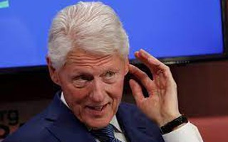 Cựu Tổng thống Mỹ Bill Clinton nhập viện