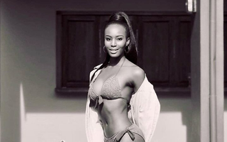 Chân dung người mẫu đăng quang Hoa hậu Nam Phi 2021
