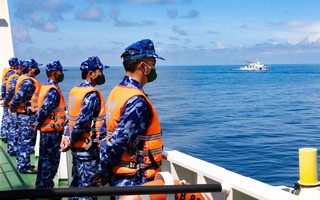 Cảnh sát biển Việt Nam và Trung Quốc tuần tra liên hợp ở Vịnh Bắc Bộ