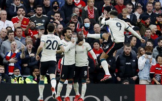 Thảm họa đại chiến, Man United thua trắng Liverpool 5 bàn