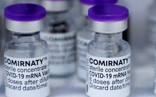 Phân bổ thêm gần 1 triệu liều vắc-xin Covid-19 Pfizer
