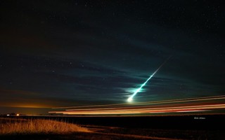 Sao chổi "quái vật" vỡ tan, liên tục đe dọa Trái Đất