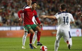 Ngỡ ngàng bàn thua phút 90, Bồ Đào Nha mất vé dự World Cup 2022
