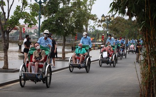 Khách quốc tế đến tham quan, Hội An sôi động trở lại