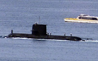 AUKUS ký thỏa thuận “nhạy cảm” về tàu ngầm, Pháp đòi bồi thường đến cùng
