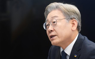 Ứng cử viên tổng thống Hàn Quốc bảo vệ cháu trai giết người 15 năm trước