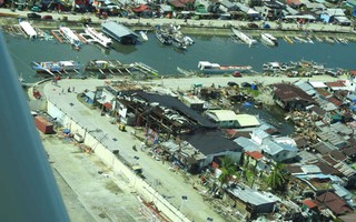 Bão Rai tàn phá Philippines