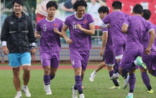 HLV Park Hang-seo mất 2 trung vệ "thép" trước trận gặp tuyển Thái Lan