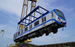 Thêm 4 đoàn tàu của tuyến metro số 1 về TP HCM