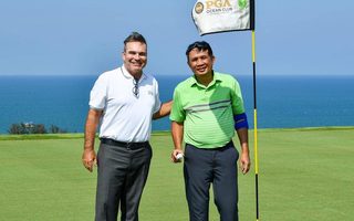 "Hole-in-one" 11 tỉ đồng có chủ ngay ngày khai mạc NovaWorld Friendship 2021 Tournament