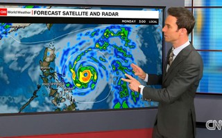 Philippines nín thở chờ siêu bão