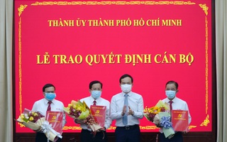 Thành ủy TP HCM trao quyết định nhân sự cho Báo Người Lao Động, Báo Phụ Nữ