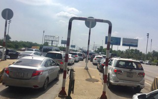 Ùn tắc cao tốc, trạm thu phí TP HCM - Long Thành - Dầu Giây quyết không xả trạm