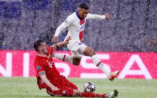 Bayern Munich gục ngã sân nhà, PSG mơ vé bán kết Champions League