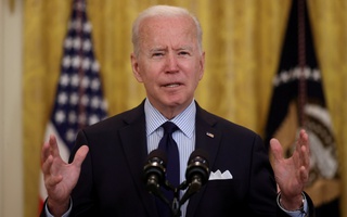 Tổng thống Biden "trảm" hàng loạt sắc lệnh của ông Trump