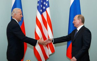 Tổng thống Nga - Mỹ bàn gì trong cuộc gặp không điều kiện?
