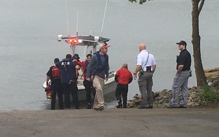Mỹ: Máy bay lao xuống hồ, 7 người nghi thiệt mạng
