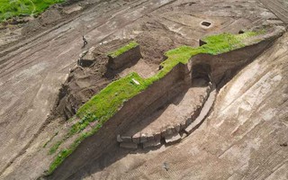 Đào đường, phát hiện "đài thiên văn" 5.500 tuổi bao vây loạt mộ cổ