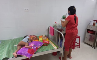 Người phụ nữ ở Quảng Nam trần tình việc đánh con tại bệnh viện