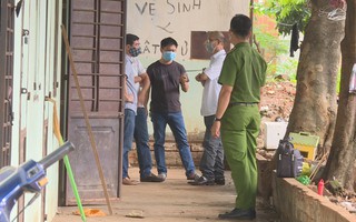 Từ tiếng gào khóc của bé 1 tuổi, phát hiện mẹ tử vong trong phòng trọ