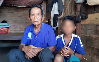 Vụ học trò nghèo bị giữ học bạ: Tỉnh Đắk Nông ra "tối hậu thư"