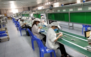 Bắc Giang, Bắc Ninh khôi phục sản xuất