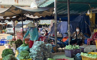 TP HCM thí điểm cho tiểu thương chợ truyền thống đang ngưng hoạt động mở bán rau củ quả trở lại