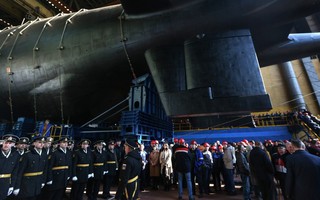 Nga thử nghiệm siêu tàu ngầm lớn nhất thế giới