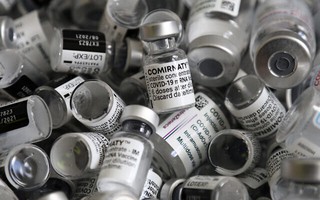 Israel có thể phải hủy bỏ ít nhất 800.000 liều vắc-xin Pfizer