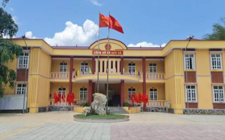Nhắn tin "vòi" tiền doanh nghiệp, chủ tịch xã ở Thanh Hóa bị cách chức