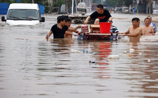 Trung Quốc: Hồi chuông cảnh báo từ mưa lũ